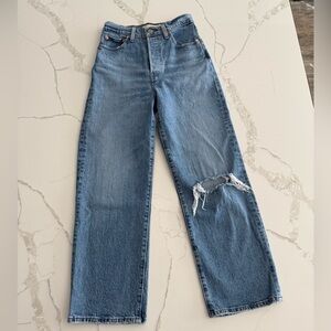 Levis Premium Ribcage Ankle Straight Jeans